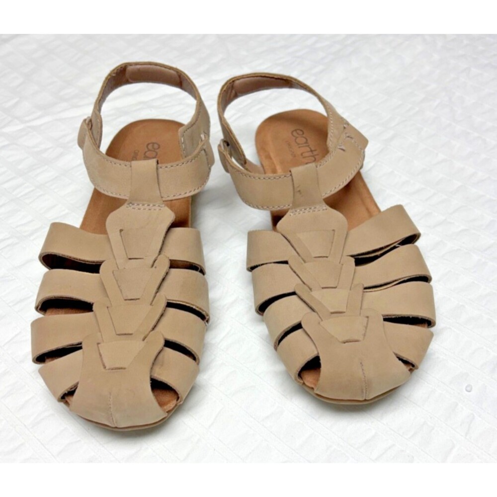 Earth Origins Sandals Blake Style Beige Leather Sz. 7.5 Rubber Sole Gently Used